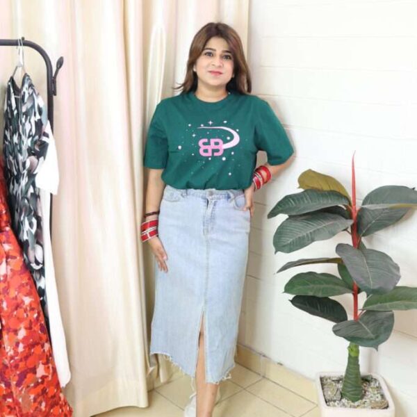 green back print t shirt