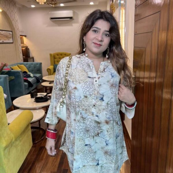 Dusty Bloom Short Kurti